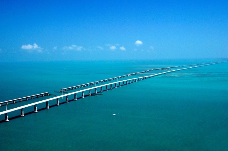 overseas keys highway seven mile bridge